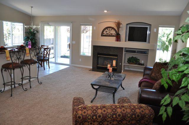 976 Dolan Ct, Folsom, CA 95630 photo 2