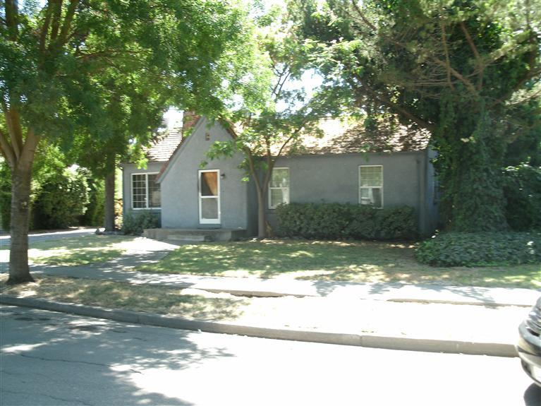 424 N 5th St, Patterson, CA 95363 photo 1