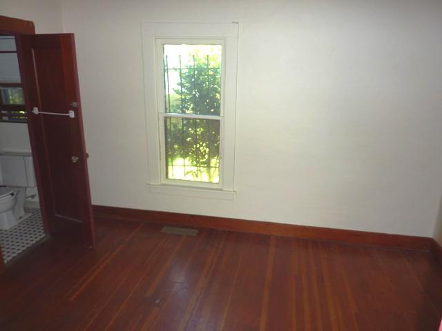 420 E Pine St, Lodi, CA 95240 photo 5