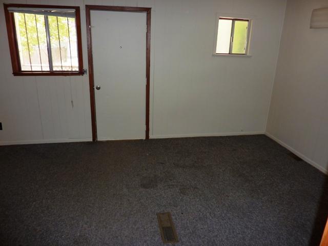 420 E Pine St, Lodi, CA 95240 photo 8