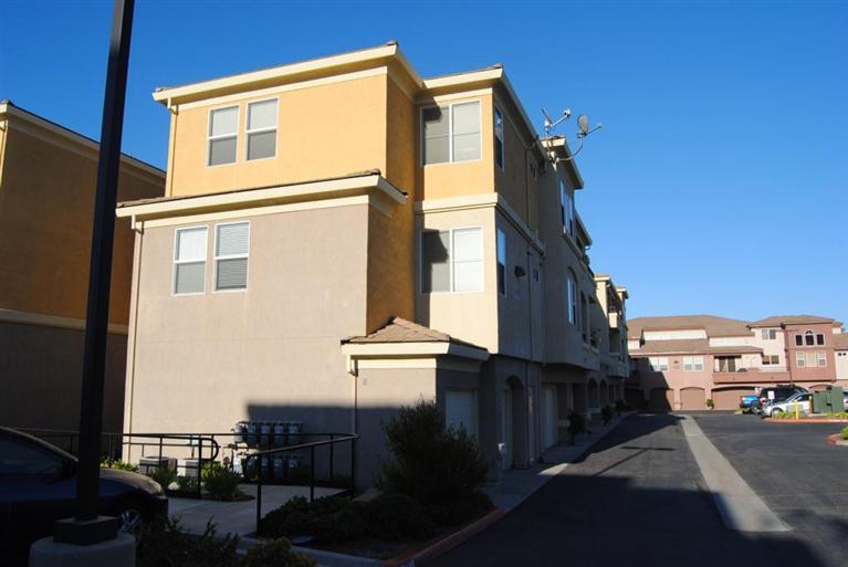 300 Moon Cir #334, Folsom, CA 95630 photo 15