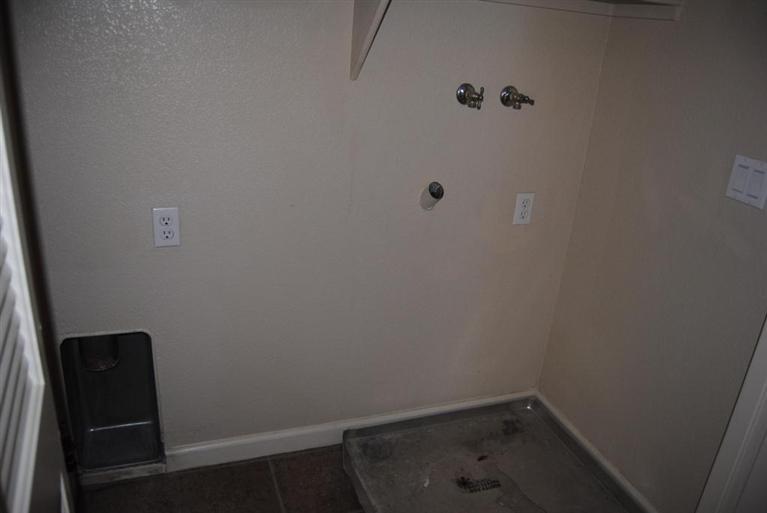 300 Moon Cir #334, Folsom, CA 95630 photo 9