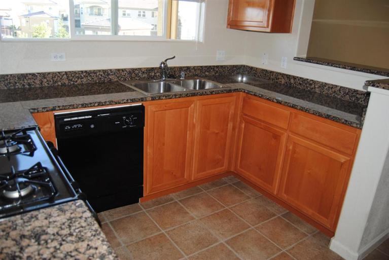 300 Moon Cir #334, Folsom, CA 95630 photo 5