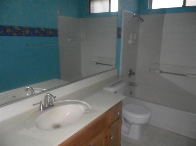 1254 Moonlight Dr, Ceres, CA 95307 photo 8