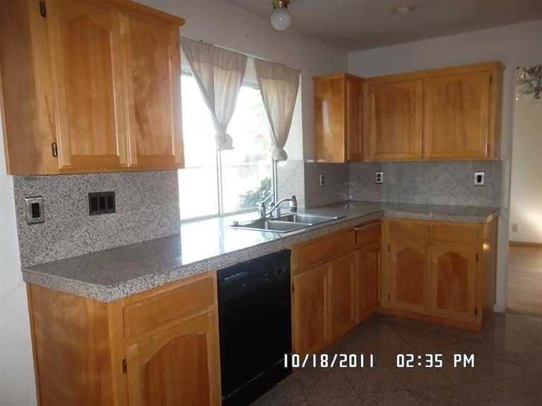 2321 Shadowbrook Way, Modesto, CA 95351 photo 3