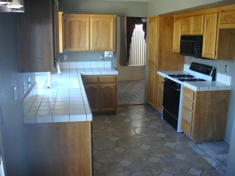 2209 Millcreek Dr, Modesto, CA 95351 photo 7