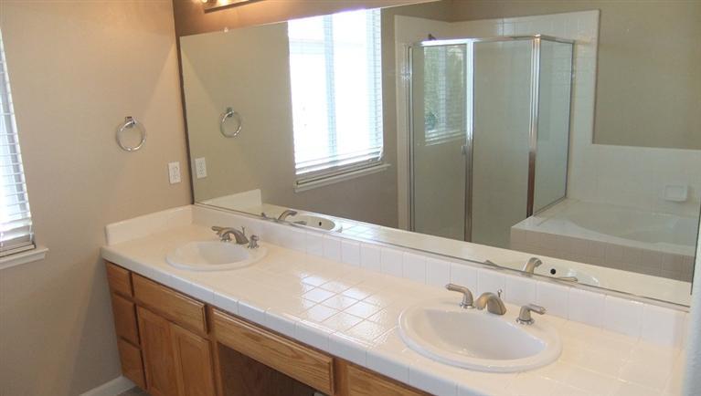 1695 Daniels St, Manteca, CA 95337 photo 10