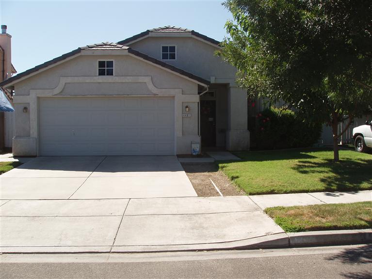 4461 Mirage Dr, Turlock, CA 95382 photo 1