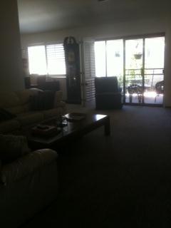 2216 Camborne Dr, Modesto, CA 95356 photo 2
