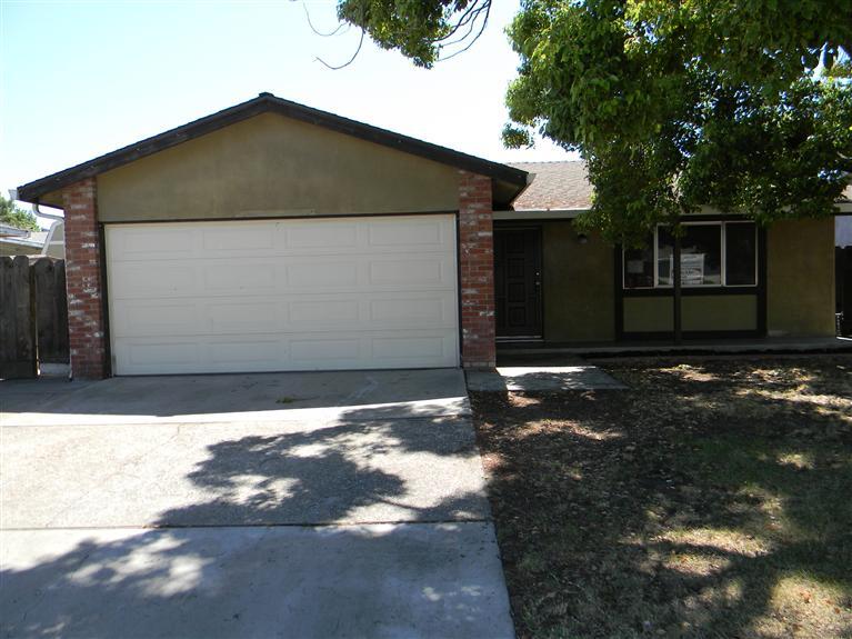 1122 Sapphire Way, Manteca, CA 95336 photo 1