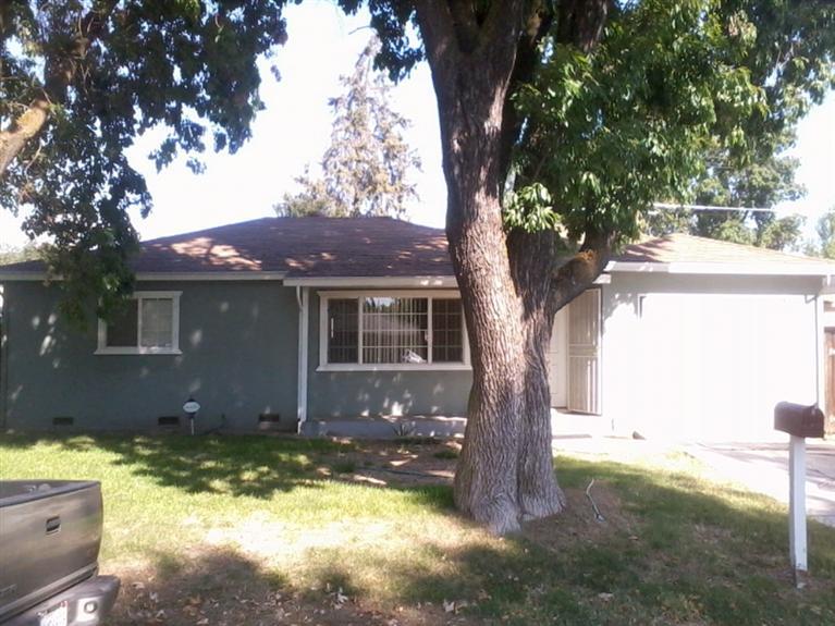 1622 Dixie Ln, Modesto, CA 95350 photo 1