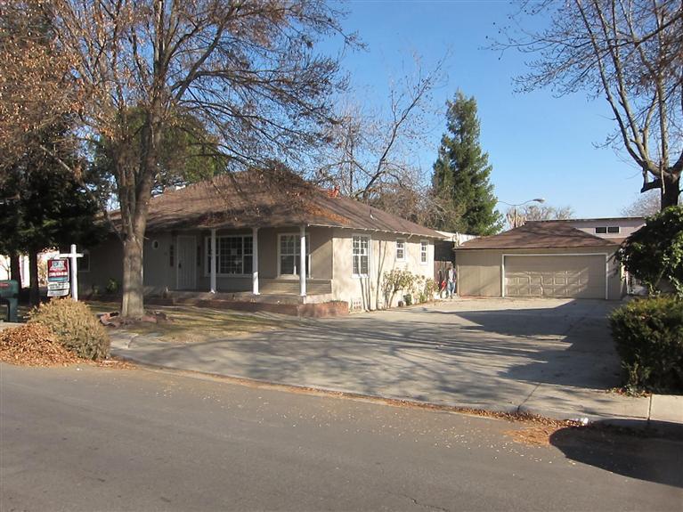 942 El Vecino Ave, Modesto, CA 95350 photo 1