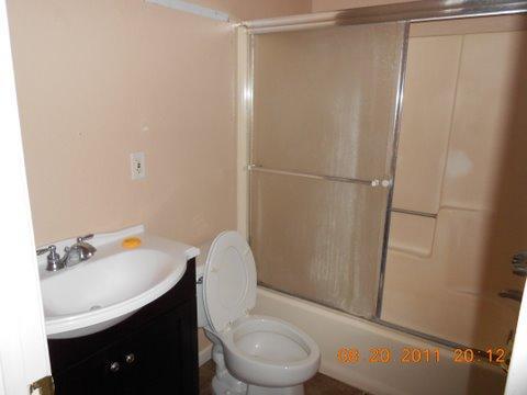 1406 W 4th St, Ripon, CA 95366 photo 8