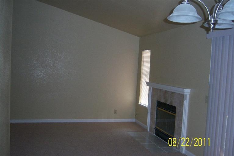 537 Clover Ave, Patterson, CA 95363 photo 5