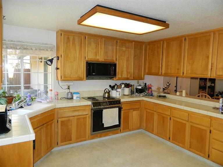 3847 Olivebranch Ln, Carmichael, CA 95608 photo 6