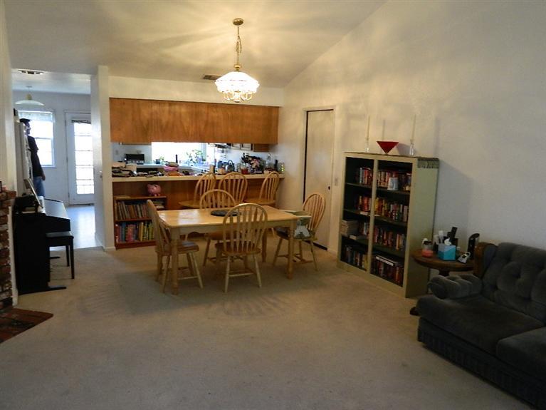 3847 Olivebranch Ln, Carmichael, CA 95608 photo 11