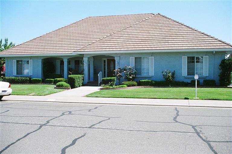 902 Laver Ct, Lodi, CA 95242 photo 3