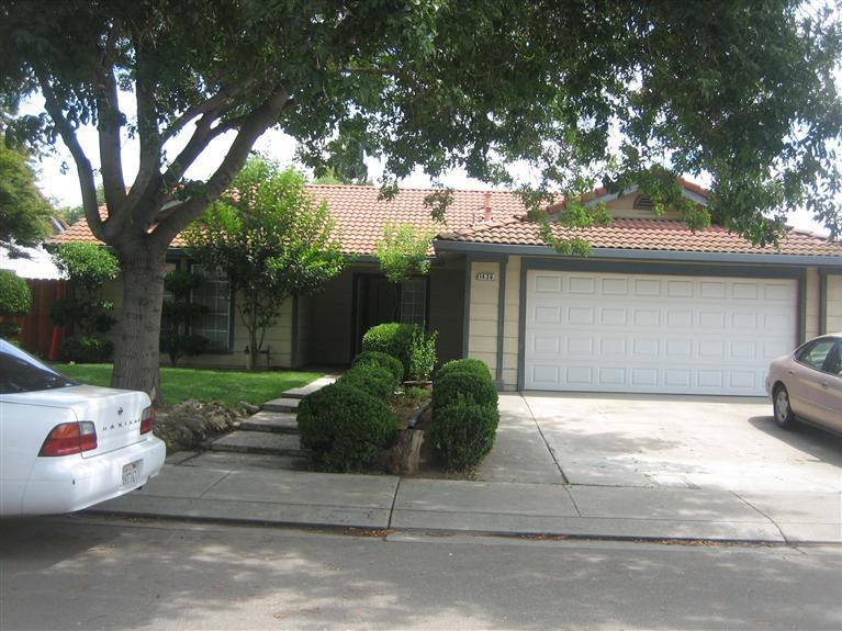 1420 July Ct, Modesto, CA 95358 photo 3