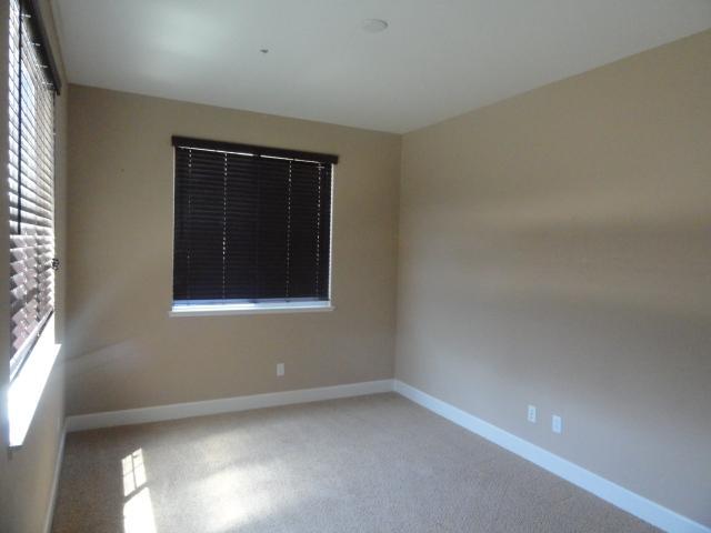 7720 Agate Beach Way, Antelope, CA 95843 photo 16