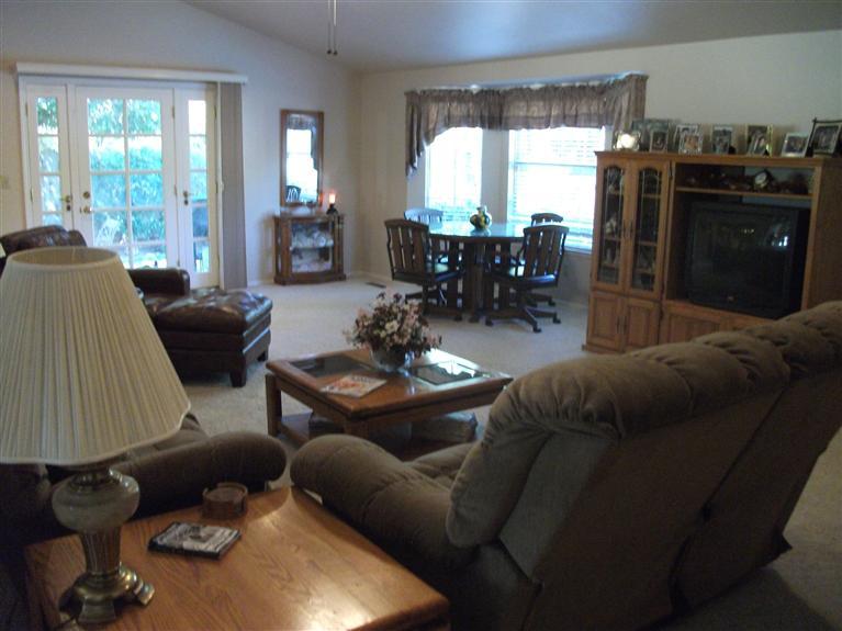 2130 Carmichael Way, Turlock, CA 95382 photo 7