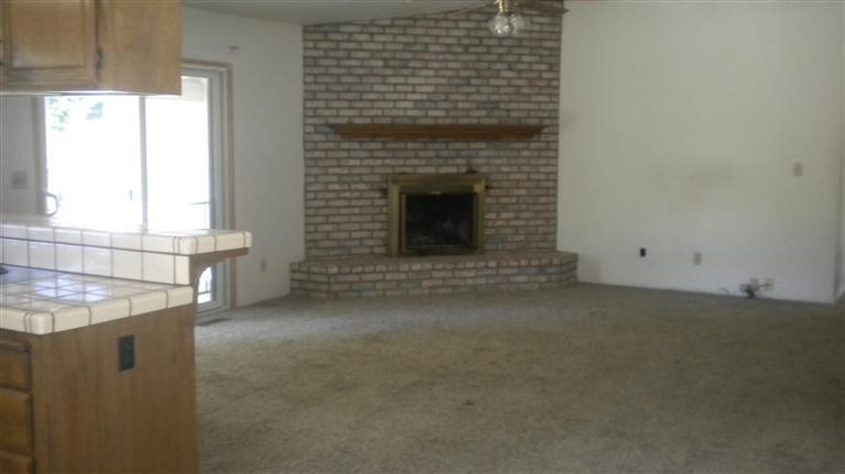 2412 Naas Ct, Modesto, CA 95358 photo 4