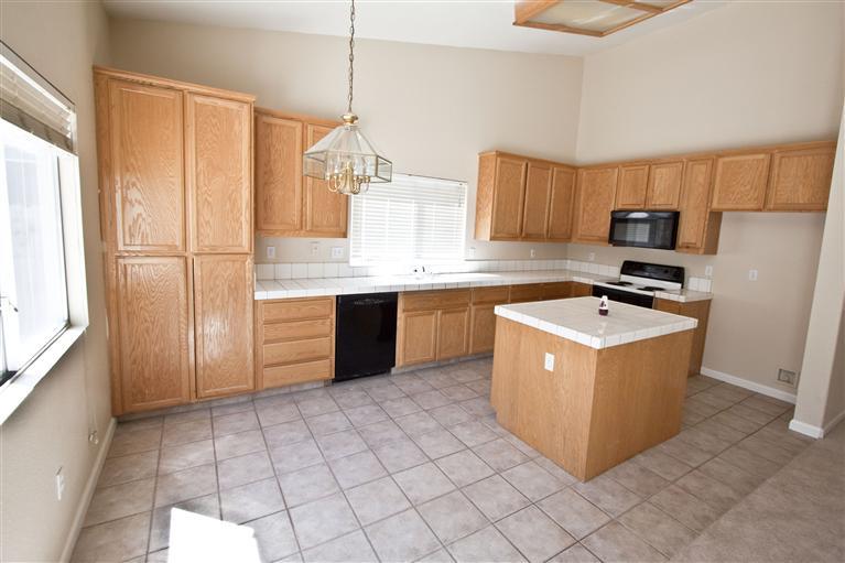 3308 Copeland Ct, Modesto, CA 95355 photo 5