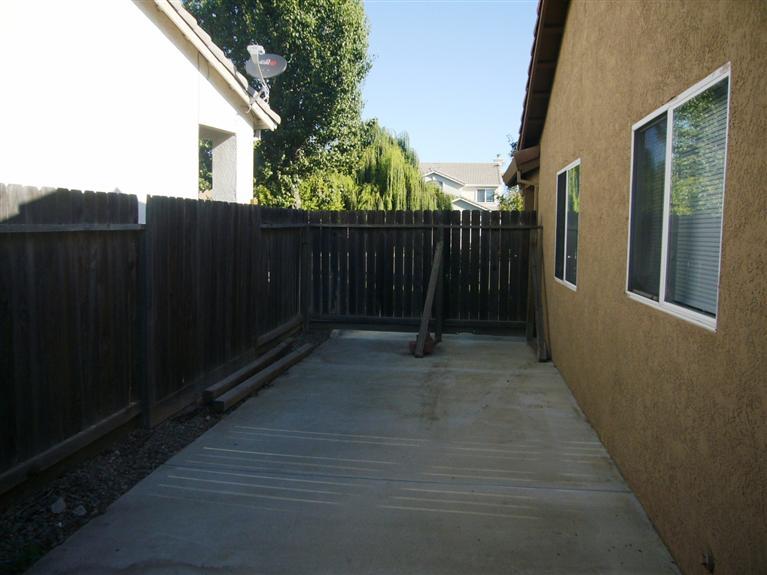 1292 Canvasback Ct, Newman, CA 95360 photo 13