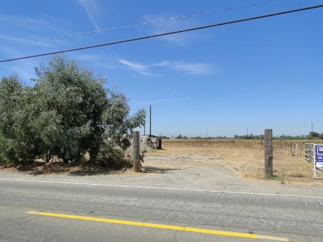 9143 E Keyes Rd, Denair, CA 95316 photo 5