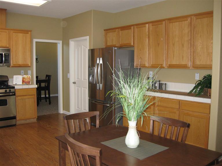 5445 Avonlea Pl, Antelope, CA 95843 photo 6