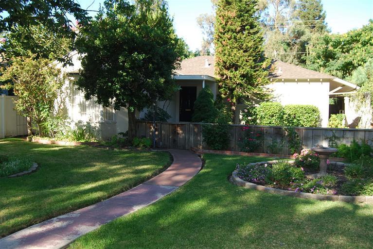 525 El Cajon Ave, Modesto, CA 95350 photo 1