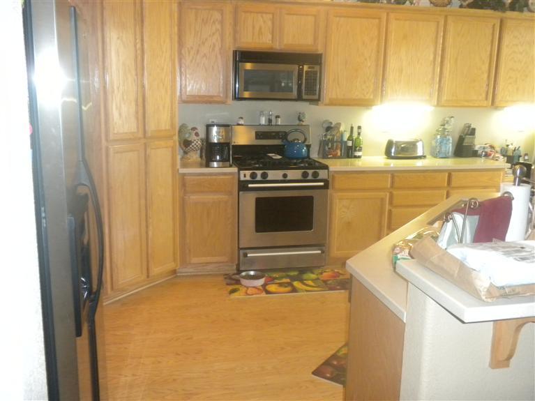 374 Glenbriar Cir, Tracy, CA 95377 photo 3