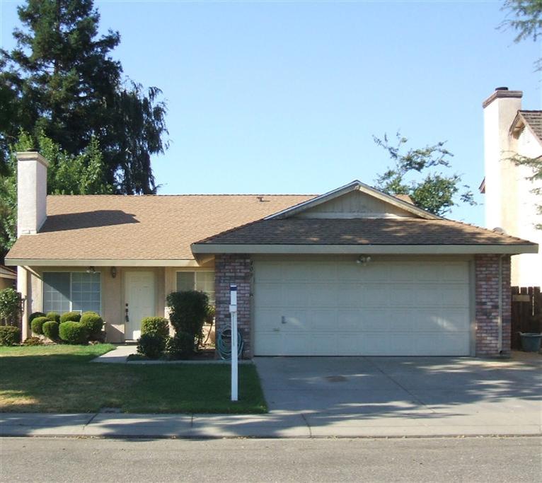 409 Ramsey Dr, Modesto, CA 95356 photo 1