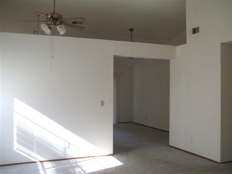 409 Ramsey Dr, Modesto, CA 95356 photo 2