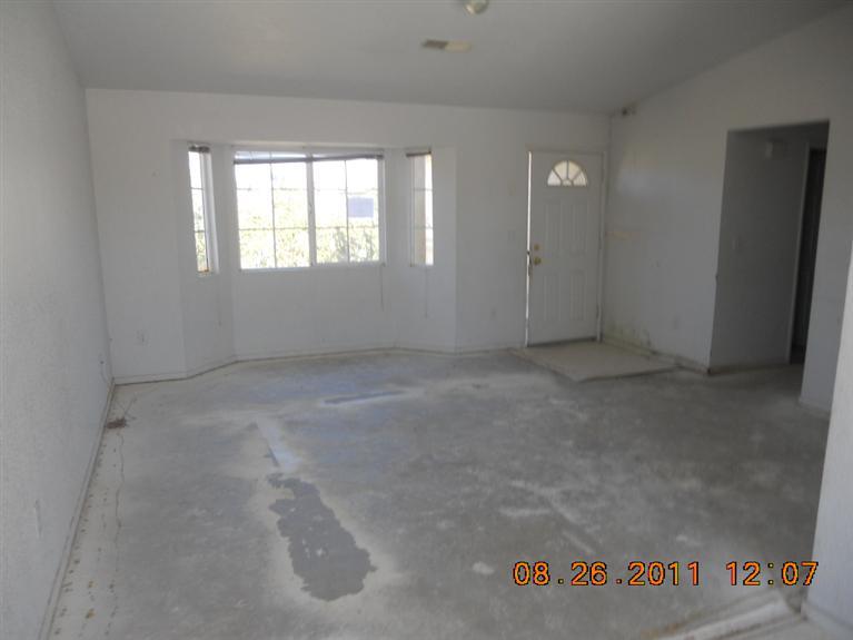 96 Belize Ct, Merced, CA 95341 photo 2
