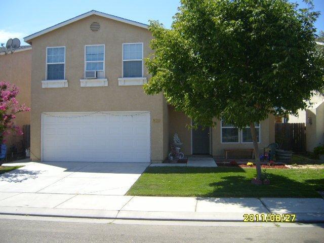 3731 Larkspur Ave, Merced, CA 95348 photo 1