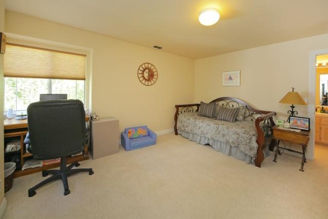 3203 Grosbeak Ct, Davis, CA 95616 photo 15