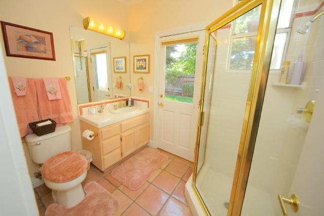 3203 Grosbeak Ct, Davis, CA 95616 photo 11