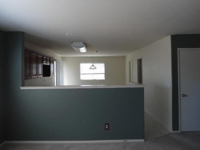 1216 Sunup Dr, Merced, CA 95348 photo 4