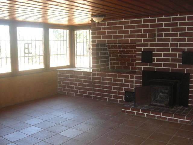 1608 Victoria Dr, Modesto, CA 95351 photo 4