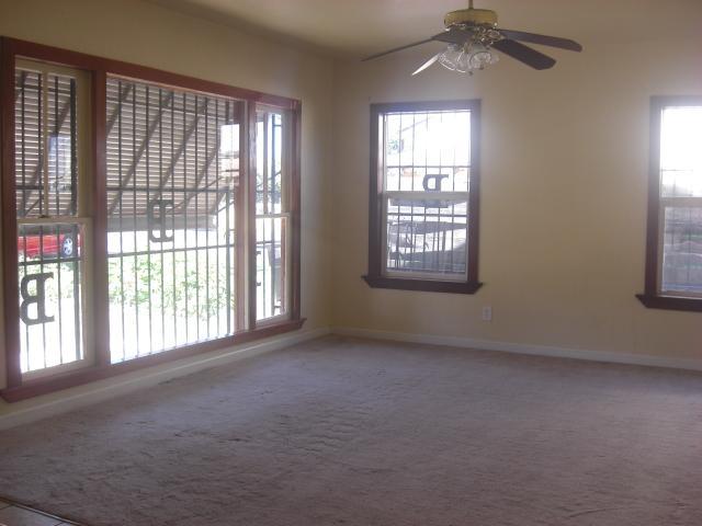 1608 Victoria Dr, Modesto, CA 95351 photo 3
