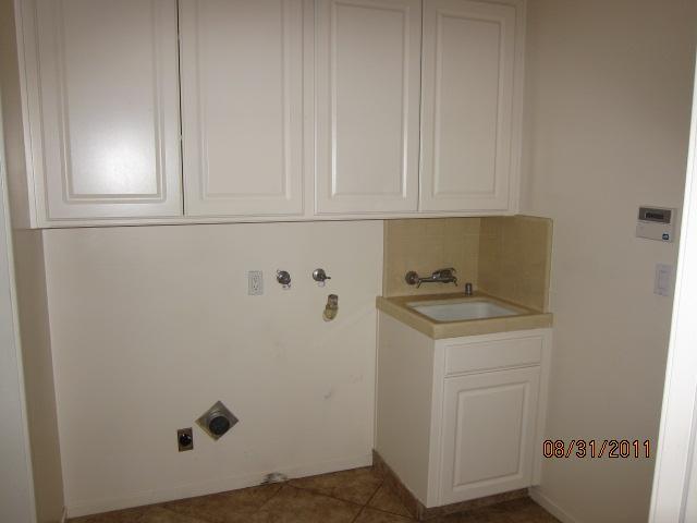 1105 Lexington Dr, Modesto, CA 95350 photo 14