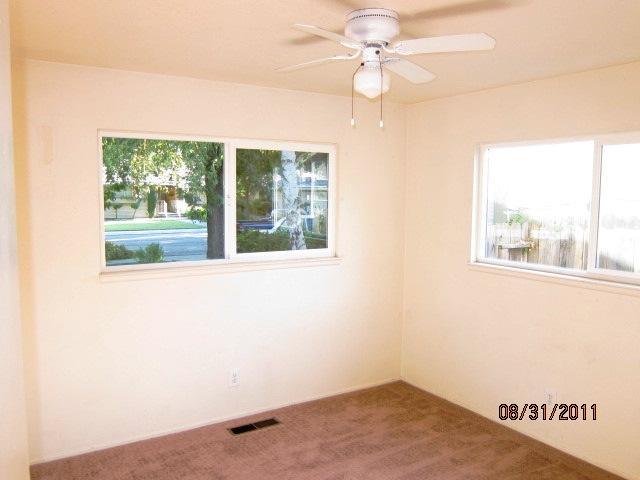 1105 Lexington Dr, Modesto, CA 95350 photo 9
