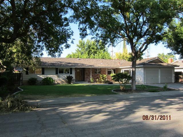 1105 Lexington Dr, Modesto, CA 95350 photo 1