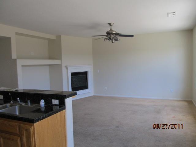 374 Vasconcellos Ave, Manteca, CA 95336 photo 8