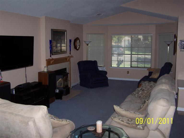 2133 Norik Dr, Modesto, CA 95355 photo 2
