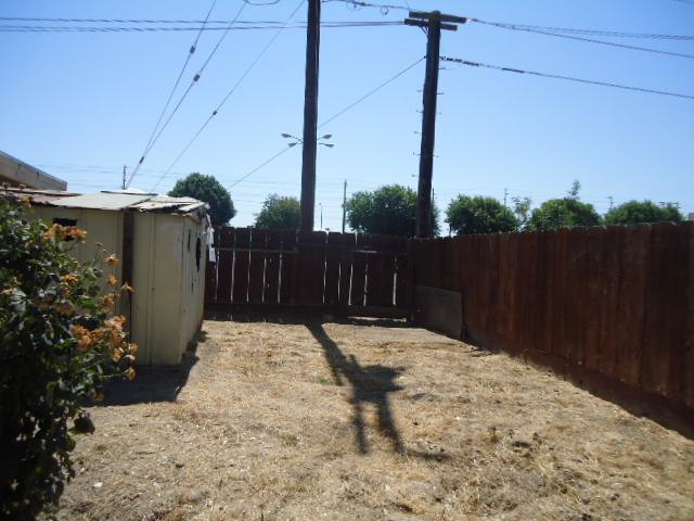 111 Trask Ln, Modesto, CA 95354 photo 7