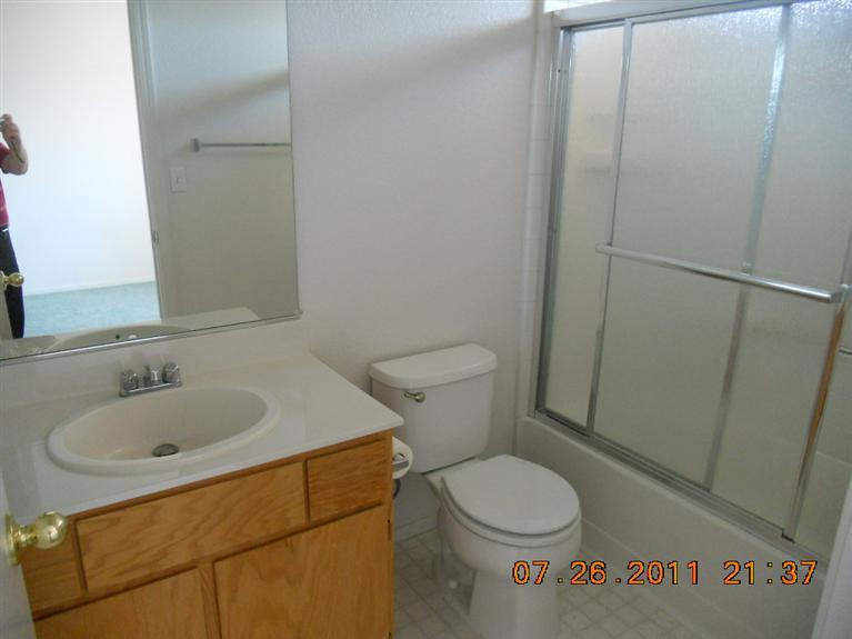 1031 Beaconfield Ct, Tracy, CA 95376 photo 5