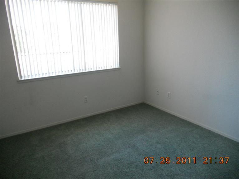 1031 Beaconfield Ct, Tracy, CA 95376 photo 6