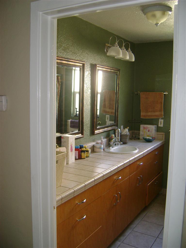 1030 E Main St, Turlock, CA 95380 photo 5
