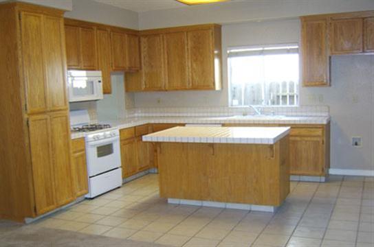 608 Evergreen Dr, Lodi, CA 95242 photo 5